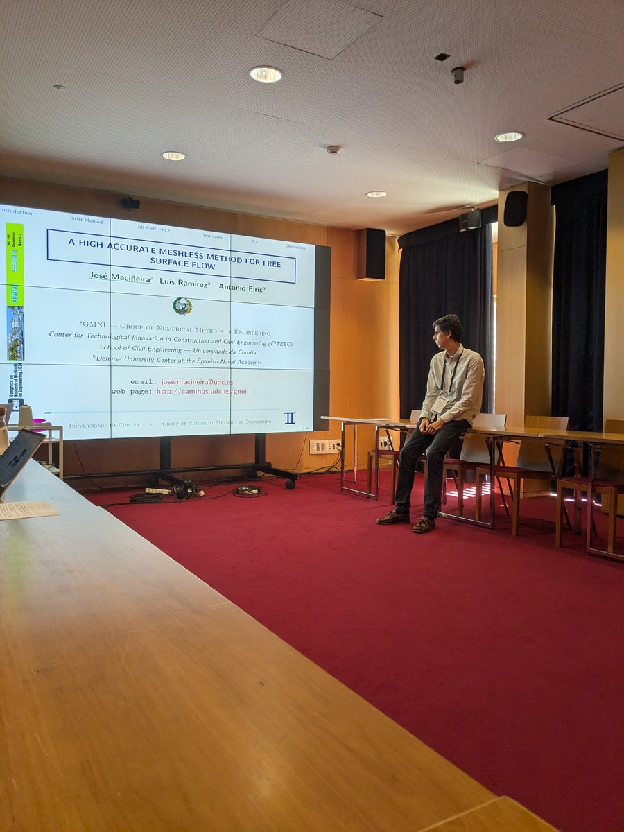 <a href="/Noeh_Fdez/">Noelia Fernández</a> En cuanto a los métodos sin malla y su aplicación a flujos en lámina libre, José Maciñeira explicó los avances y principales retos en la materia 🌊🌊

#CMN2024 #ComputationalMechanics