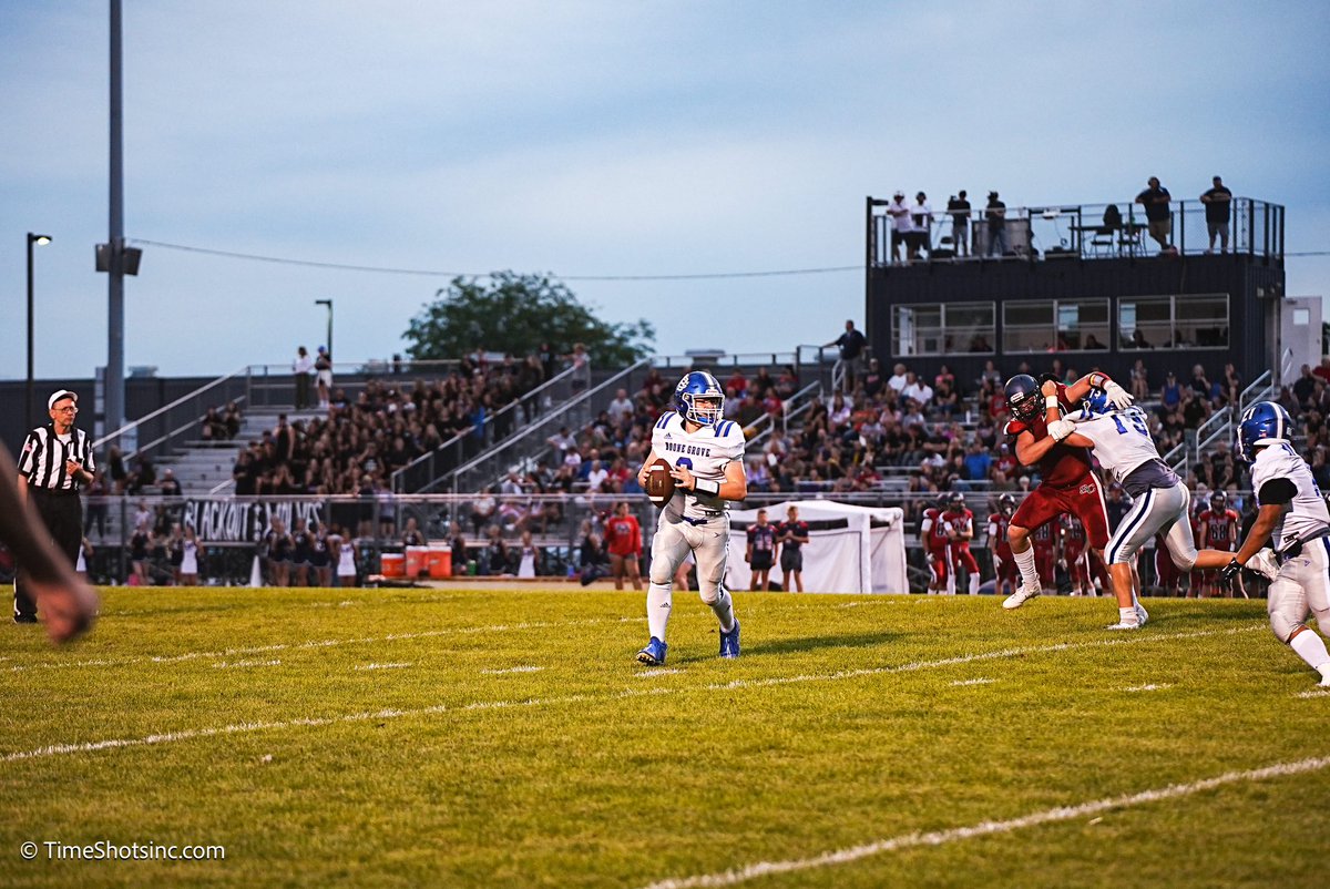 CoachMiller64's tweet image. Great TEAM win last Friday! 

See you this Friday as we are on the road against Gary West Side! 

#ContinueTheProcess‼️🐺