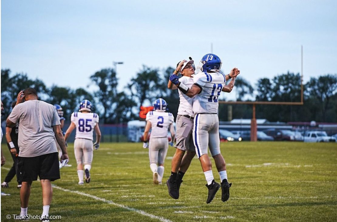 CoachMiller64's tweet image. Great TEAM win last Friday! 

See you this Friday as we are on the road against Gary West Side! 

#ContinueTheProcess‼️🐺