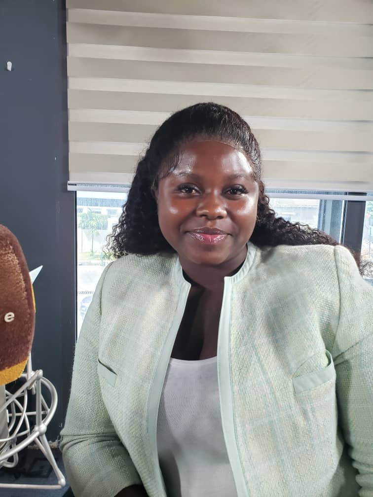 asaaseradio995's tweet photo. 🎧/ On today's #BetweenHours w/ @mzkeekie, we had an insightful discussion with Gifty Adoboah, Jude Nartey, Junior, and Alice Yakubu on SRC terms of office and related issues.
#AsaaseRadio https://t.co/HB3OAMlpiY