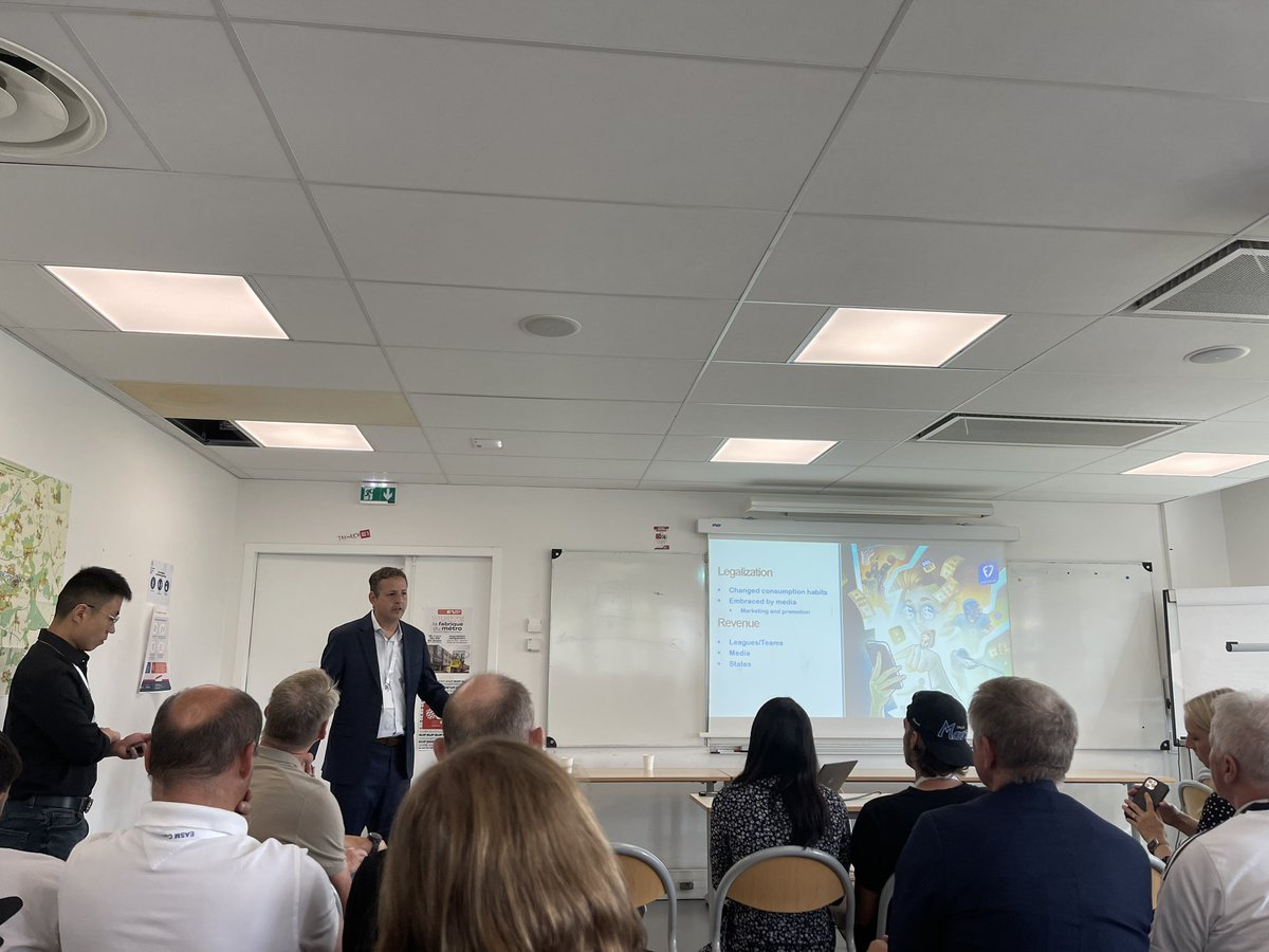 Saadalshamari6's tweet image. Great presentation @sshapiro44 “Age and Overconfidence Among Sports Bettors”
At #EASM conference @UofSC_HRSM @2022Easm