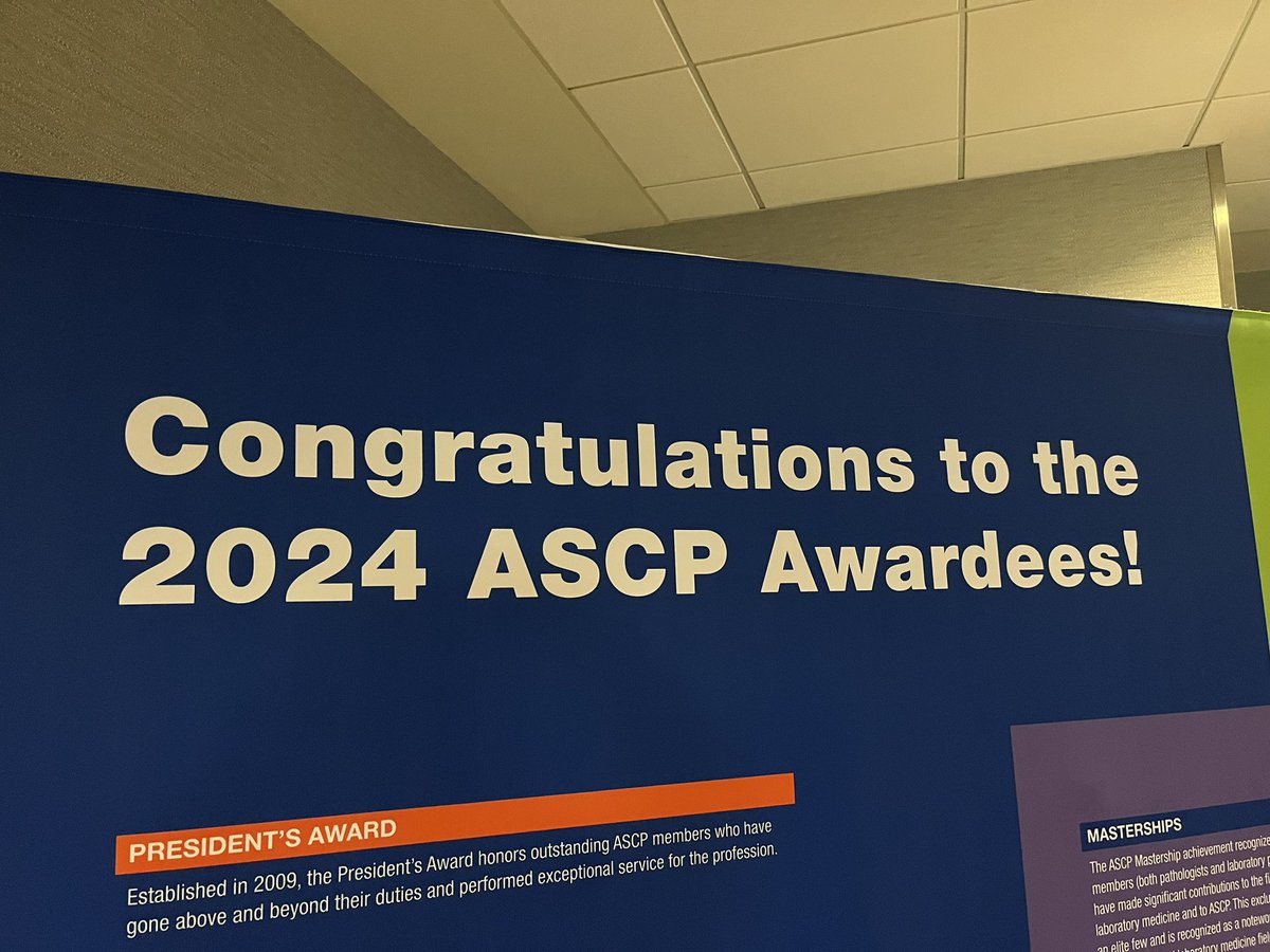 ChrisTormey3's tweet photo. Congratulations to @Yale_LabMed’s own @AlexaSiddon for winning a distinguished educator award from the @ASCP_Chicago at this year’s annual meeting. Truly well deserved! #ASCP2024 https://t.co/QNzZjVJ7Z6