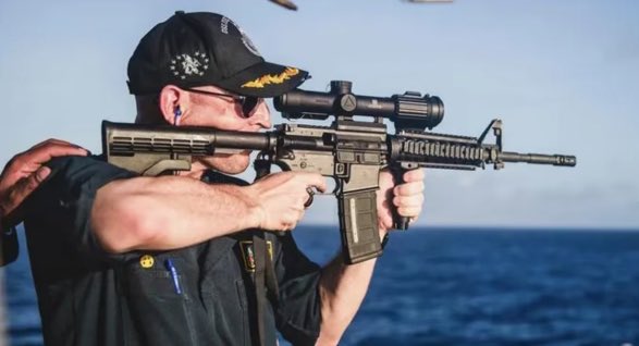 IsabellaMDeLuca's tweet photo. This Navy commander was relieved of duty because of an image of him shooting his rifle with his scope mounted backwards.
But no one was “relieved of duty” after the Afghanistan withdrawal.
Clown world. https://t.co/nUGkM0YGR9