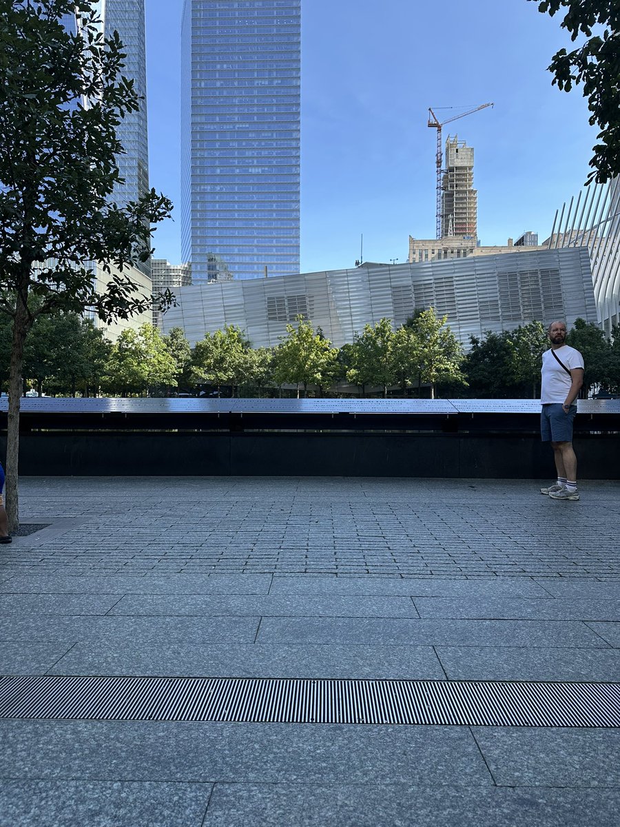 mrworldwde's tweet photo. living in new york is so weird. like i missed class so instead of going back home i just walked to the 9/11 memorial instead ?? https://t.co/je7FWOp8zF