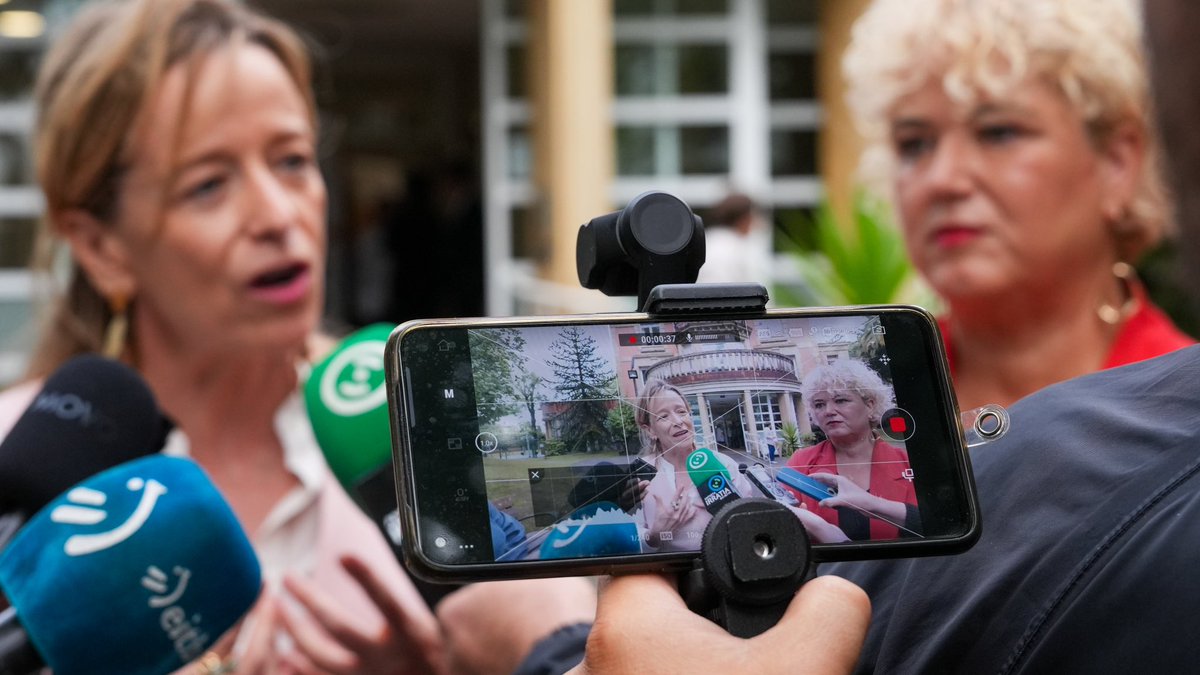 🫂 El cuidado y la protección de personas como Juan y Carmen, es para <a href="/Gipuzkoa/">Gipuzkoa</a> un objetivo prioritario. Seguimos reforzando y transformando los recursos sociales de #Gipuzkoa creando 102 plazas nuevas, 75 en residencias de personas mayores y 27 en centros de día. #EkinZainduBizi