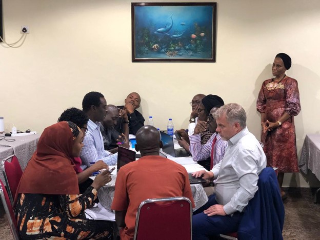 <a href="/UKHSA/">UK Health Security Agency</a> #IHR_Strengthening Project supports #Nigeria to develop National Guidelines for Chemical Events Surveillance.
Led by <a href="/Fmohnigeria/">Federal Ministry of Health, NIGERIA</a> Chemicals Mgt. Unit, it will focus on establishing a harmonised chemical surveillance system covering local, state &amp; federal government levels.