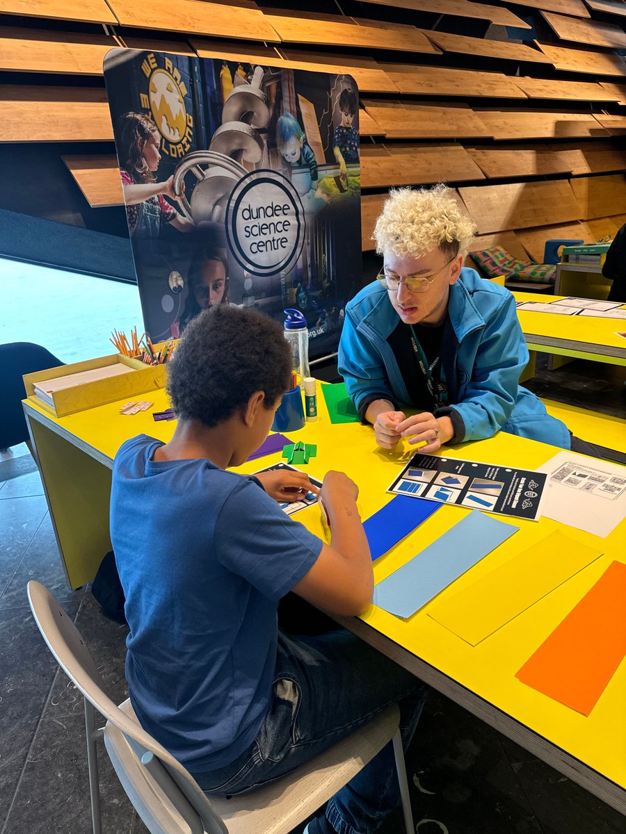 DundeeSciCentre's tweet photo. Weβve teamed up with @VADundee as part of the Kimono exhibition for some exciting activities π
Every Sunday this September 10am β 4pm come along to learn how to fold your own origami kimono and build a structure inspired by Japanese design π§±
#Dundee #Dundeesciencecentre https://t.co/FrtPZ80pL9
