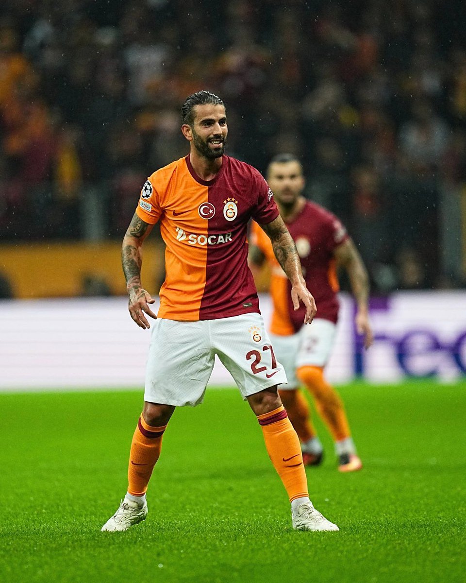 🟡🔴|Galatasaray, Sergio Oliveira'nın sözleşmesini feshetti. Oyuncu sağlık kontrolü için Atina'ya gitti!

(<a href="/yagosabuncuoglu/">Yağız Sabuncuoğlu</a> )

Fenerbahçe Beşiktaş Galatasaray Trabzonspor tadic dzeko rafasilva amrabat merthakan Avrupaligi final Uefa Fiorentina yagızsabuncuoglu cengiz irfan fred