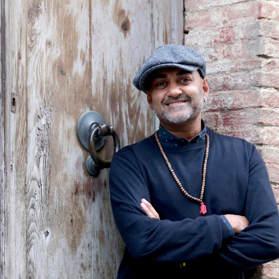 From fashion to PhD! 🎓 Sunil’s journey with South Bank Colleges proves that with the right support, anything is possible.

🔗 southbankcolleges.ac.uk/about-us/our-j…

#Education #SuccessStory