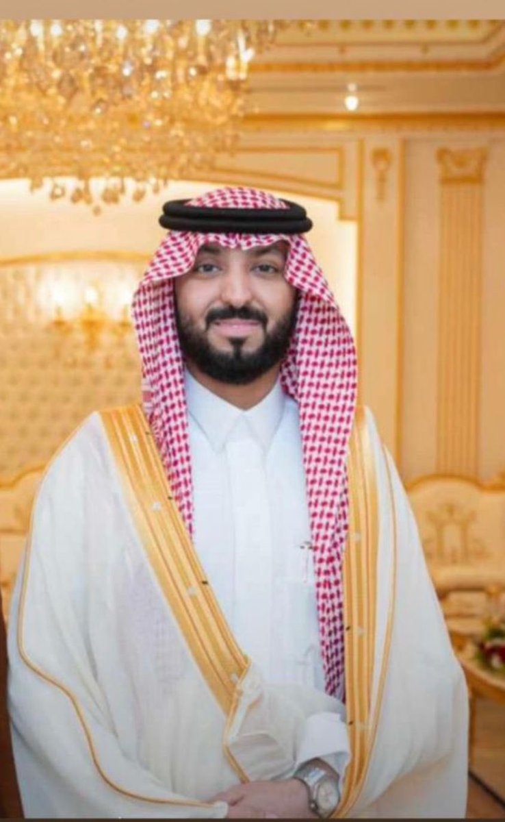 أحر التعازي وأصدق المواساة لـ قبيلة عُتيبة عامة وللشيخ عبدالله بن عمر بن ربيعان والشيوخ الرباعين خاصة في وفاة المغفور له بإذن الله

الشيخ : بندر بن عبدالله بن عمر بن ربيعان

نسأل الله ان ينزل عليه رحماته ويسكنه فسيح جناته ويلهم ذويه الصبر والسلوان .
#بندر_بن_عبدالله_بن_ربيعان