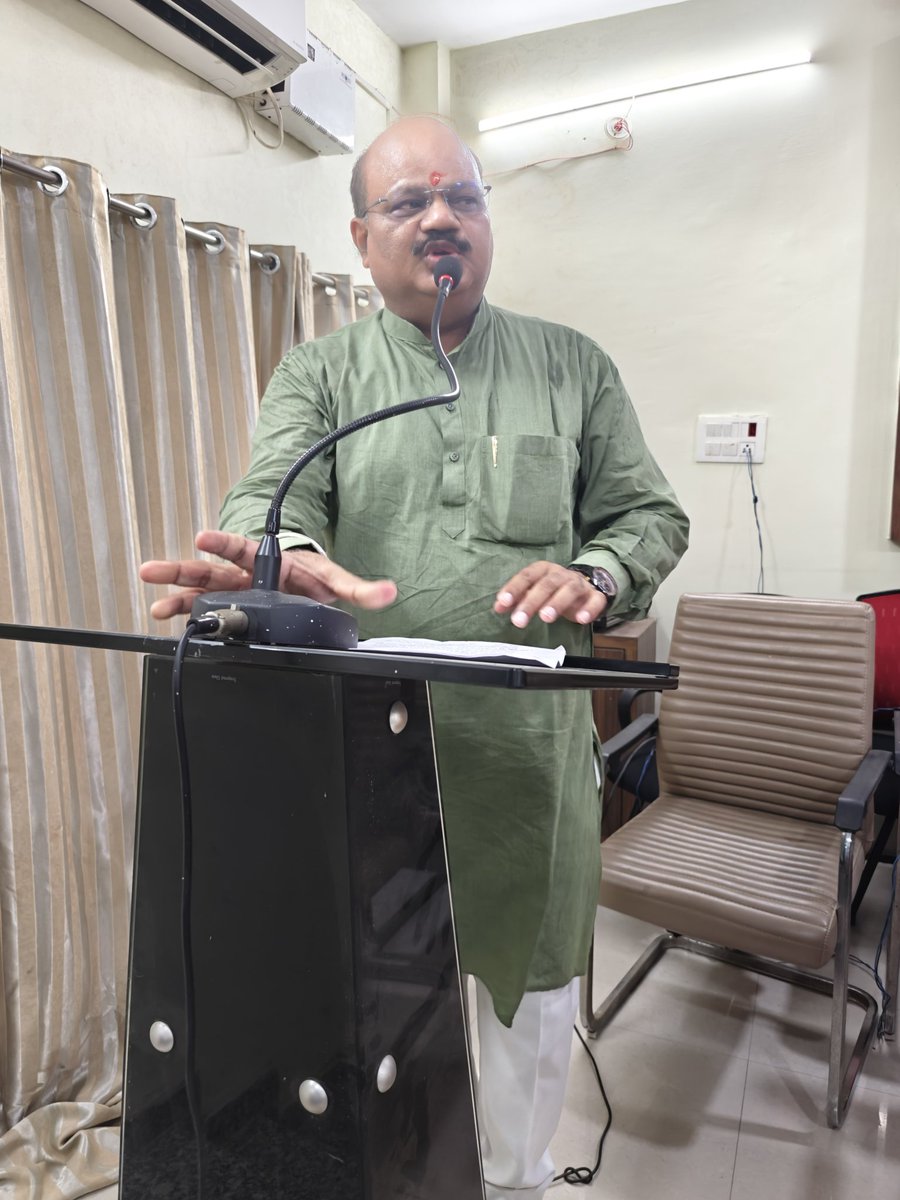 Sunilsingh4Bjp's tweet photo. सदस्यता महापर्व 2024 महिला मोर्चा की तैयारी बैठक में रहना हुआ । https://t.co/w1WIpl1dSc