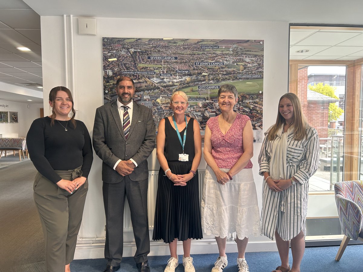 Worcester City Council (@myworcester) on Twitter photo Helping small businesses grow & support #Worcester's economy is a main aim of <a href="/uw_business/">uw_business</a>, as City Council Leader <a href="/LynnDenham1/">Lynn Denham 🌹</a> & Deputy Leader @JabbaRiaz found out on a recent visit. Find out how they can support your business at bit.ly/47ajYiS
#WorcestershireHour Helping small businesses grow & support #Worcester's economy is a main aim of <a href="/uw_business/">uw_business</a>, as City Council Leader <a href="/LynnDenham1/">Lynn Denham 🌹</a> & Deputy Leader @JabbaRiaz found out on a recent visit. Find out how they can support your business at bit.ly/47ajYiS
#WorcestershireHour