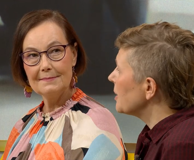 "Onko mielenterveydestä varaa säästää?" 
<a href="/huomentasuomi/">Huomenta Suomi</a>  -ohjelmassa tänä aamuna hallituksen budjettiriihen tuloksista keskustelivat @MTpoolin varapuheenjohtaja, <a href="/nyyti_ry/">Nyyti ry</a>:n toiminnanjohtaja Minna Savolainen (vas) sekä <a href="/MTPooli/">Mielenterveyspooli</a>:n pääsihteeri <a href="/AijaSalo/">Aija Salo</a>. 

mtv.fi/lyhyet/9da9605…