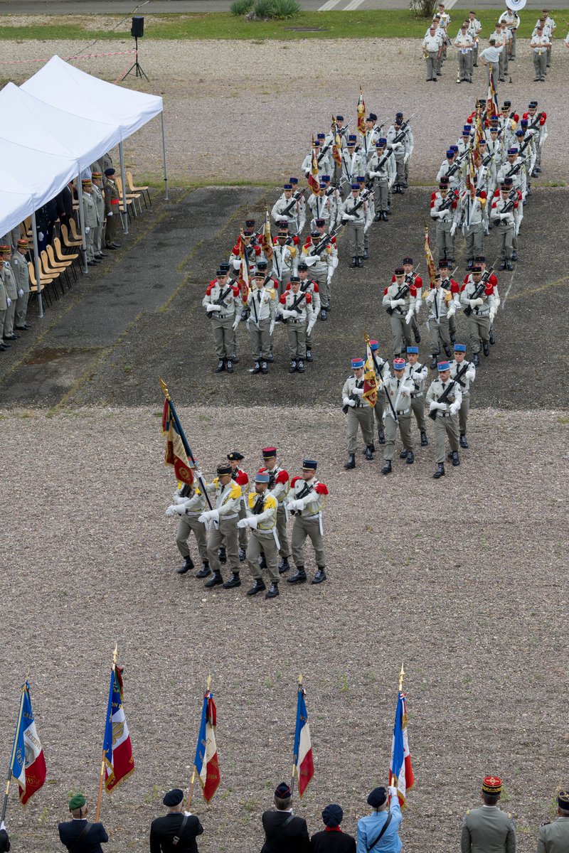 Cérémonie de création du #CAPR : un commandement en appui du corps d’armée et des divisions pour accroître la capacité de combat des forces terrestres en développant la capacité à agir dans la profondeur, en mettant sur pied des postes de commandement réactifs et agiles.
