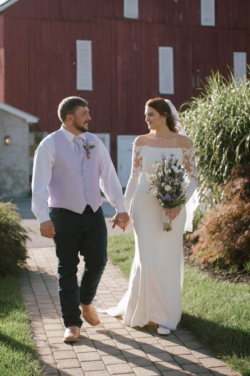 golcandesign's tweet photo. Happy anniversary Briana &amp; Austen! https://t.co/SCVCD2cHFs