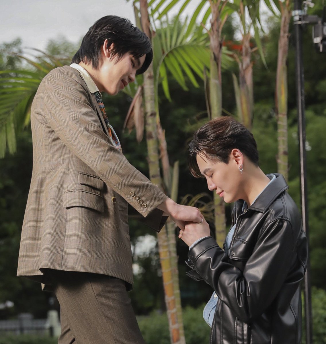 bounpremarea's tweet image. sobbing as we speak