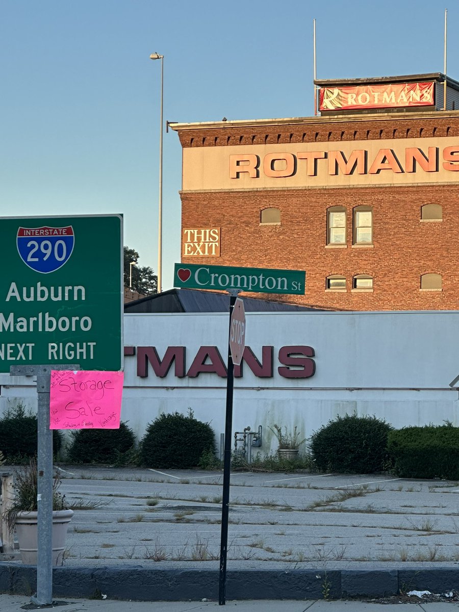 robmalchow's tweet image. straight outta