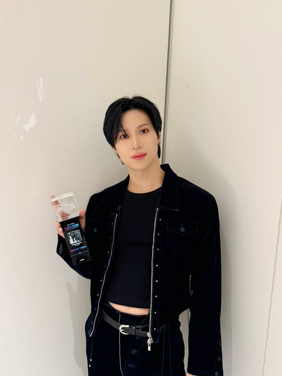 태민 (TAEMIN) tweet media