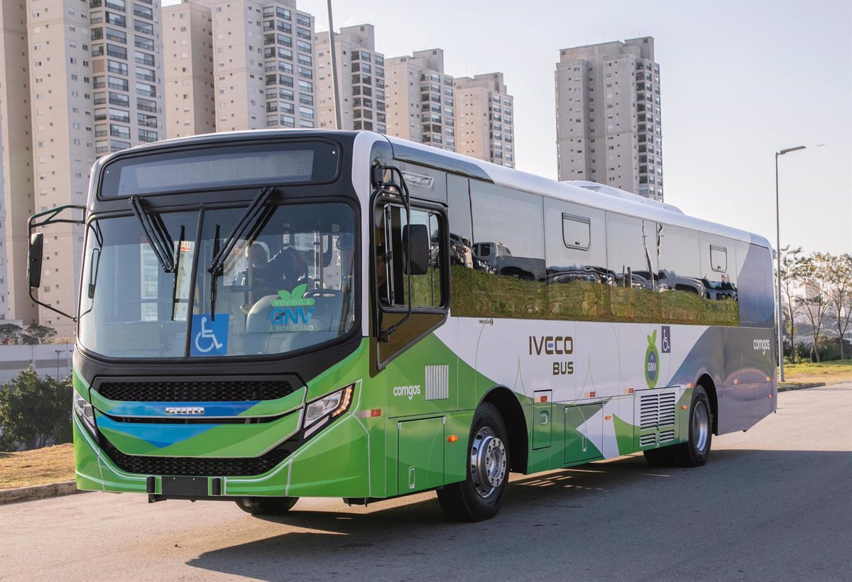 Iveco Bus comercializa 350 unidades en Brasil tras la presentación de su nueva gama en el Lat.Bus 2024 dlvr.it/TCpRg1 <a href="/EuropaPress/">Europa Press</a>