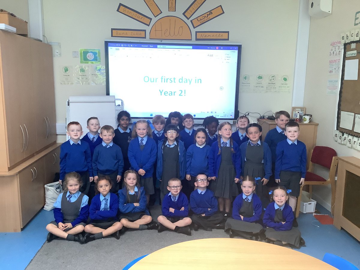 @oli_year2 tweet media