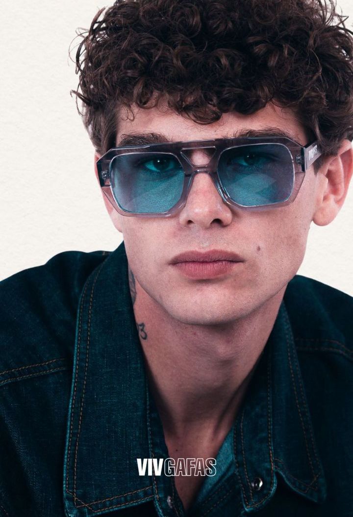 armodelsagency's tweet photo. VIV GAFAS SS/25 #fashion #moda #campaña #vivgafas #sunglasses #armodelsboys #armodelsagency #model #mateotirabasso #modelling https://t.co/0LKxPpNMRU