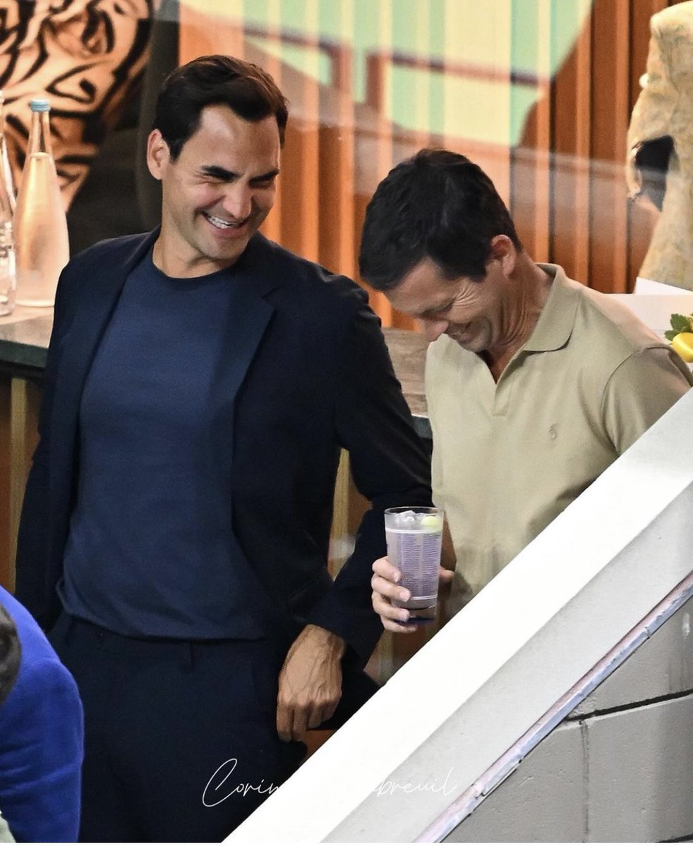camerlengo73_2's tweet image. „Tim, did you know that in the Wimbledon Finals they used to carry your bags?“

„Yes 😂“

#mean

via cocodubreuilphoto IG