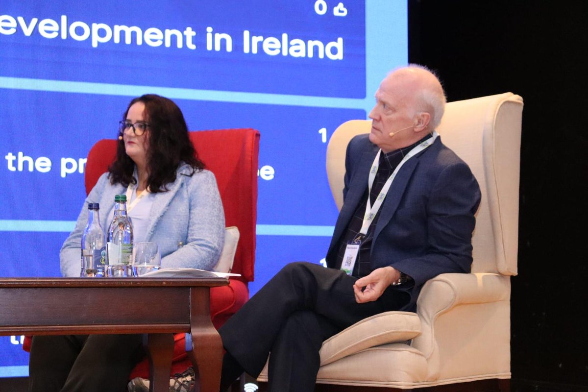 Fáilte Ireland tweet media