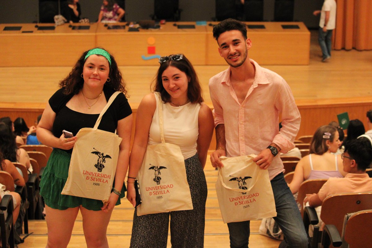 Universidad de Sevilla tweet media