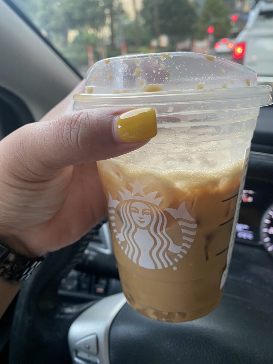 Just picked up my drink from <a href="/Starbucks/">Starbucks</a> and trying to figure out where’s the rest of it?! I would like my 200 stars back please.