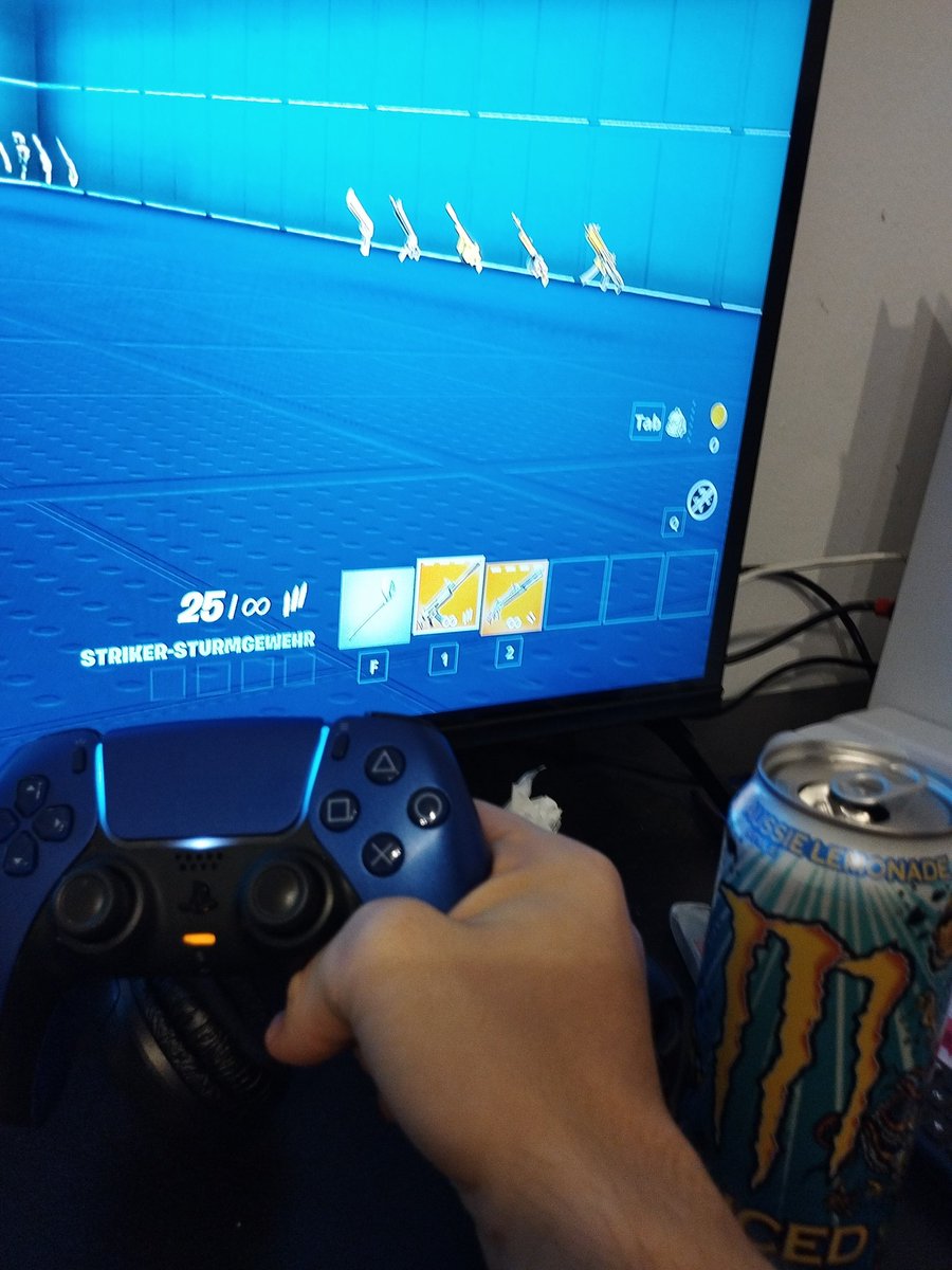 Ist dieser buck bei wem auch noch so?... Ich hab keine Maus und Tastatur an gesteckt und trotzdem wird es angezeigt... Ich kann nicht mla mehr zurück in die lobby ohne neu zu starten.....<a href="/FortniteDE/">FortniteDE</a> <a href="/FortniteStatus/">Fortnite Status</a>