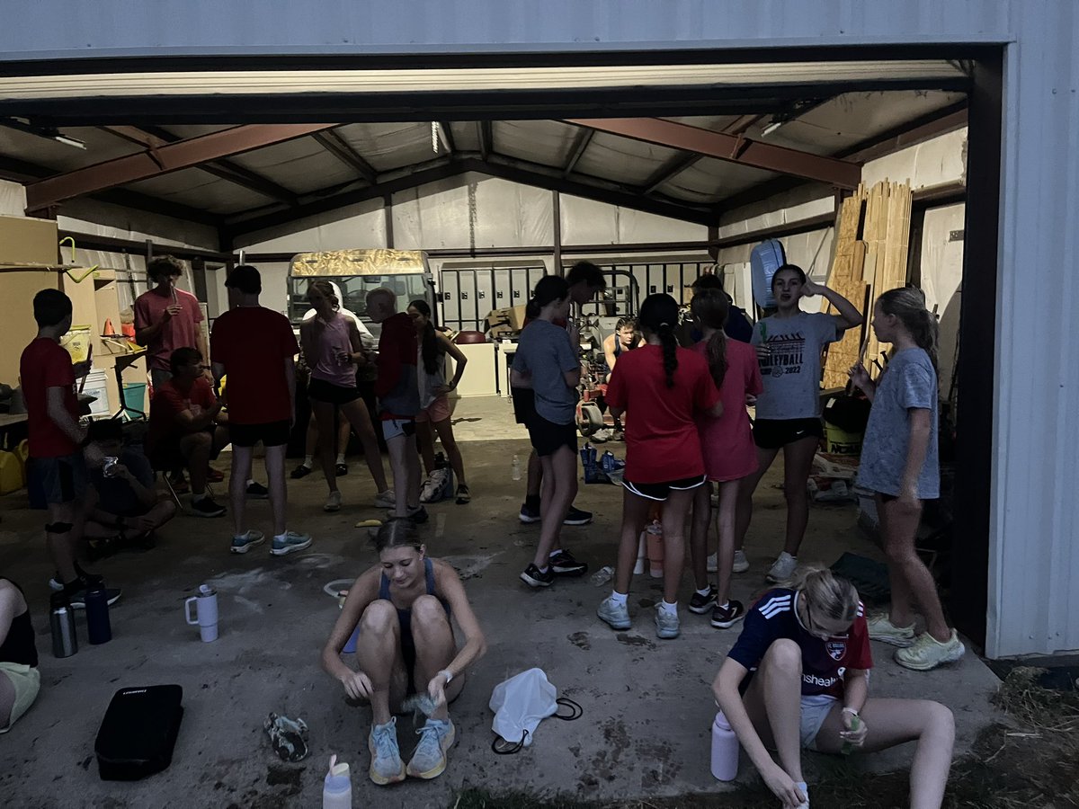 XC had their first annual Banana Hill Relays this morning in the rain followed with pickle pops!   Great day to be an Eagle!