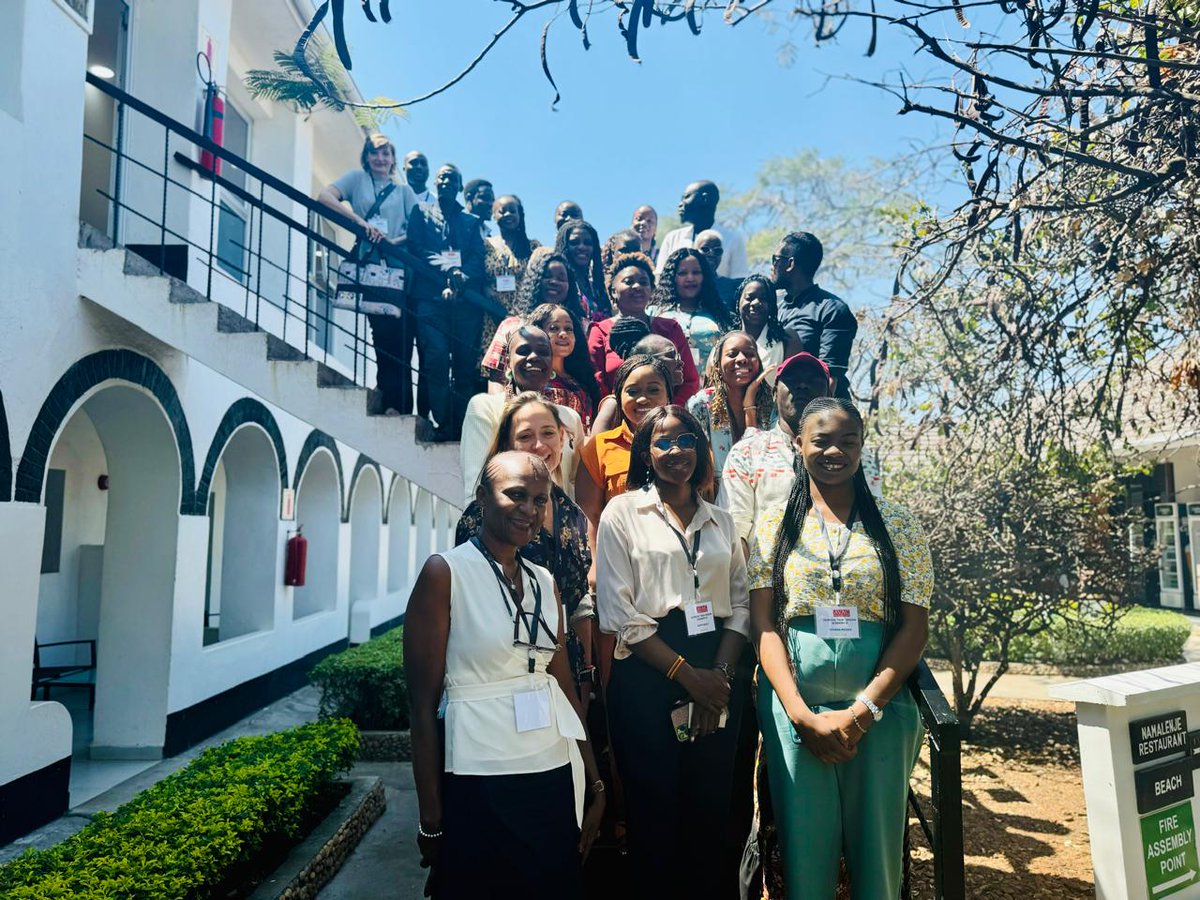 gjkumwenda's tweet photo. The HIV Prevention Clinical Trial Design Academy is supported by USAID through AVAC's CASPR intervention.  It is working to support the development of a core group of African-based advocates to translate key  issues related to next-gen clinical trial design
@HIVpxresearch https://t.co/bsLxBUNv7Q