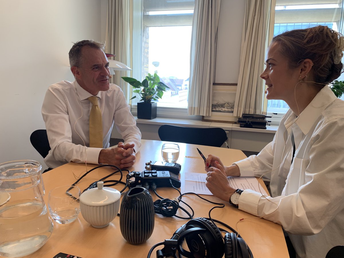 Denmark in USA 🇩🇰 (@denmarkinusa) on Twitter photo Ambassador Jesper Møller Sørensen <a href="/DKambUSA/">Jesper Møller Sørensen 🇩🇰</a> is discussing his and the Embassy's diplomatic work up to the US election in two podcasts, which are out today - <a href="/Altingetdk/">Altinget</a> Ajour and <a href="/tv2newsdk/">TV 2 NEWS</a> Dato - Giving insights into the exciting times in 🇺🇸 politics.
📸: <a href="/IdaThagesen/">Ida Elmdal Thagesen</a>
Links👇 Ambassador Jesper Møller Sørensen <a href="/DKambUSA/">Jesper Møller Sørensen 🇩🇰</a> is discussing his and the Embassy's diplomatic work up to the US election in two podcasts, which are out today - <a href="/Altingetdk/">Altinget</a> Ajour and <a href="/tv2newsdk/">TV 2 NEWS</a> Dato - Giving insights into the exciting times in 🇺🇸 politics.
📸: <a href="/IdaThagesen/">Ida Elmdal Thagesen</a>
Links👇