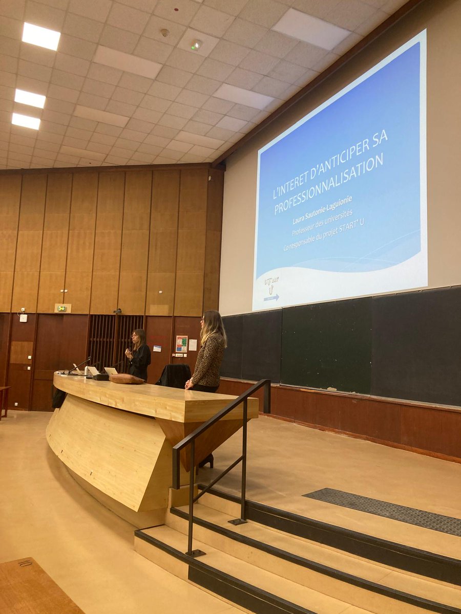 Véronique BERTILE (@vbertile) on Twitter photo Coup d'envoi pour la nouvelle édition de Start'U : après l'accueil en amphi hier, les étudiants visitent aujourd'hui les institutions et juridictions 🤓⚖️🏛️ <a href="/univbordeaux/">Université de Bordeaux</a>
#StartU #Droit Coup d'envoi pour la nouvelle édition de Start'U : après l'accueil en amphi hier, les étudiants visitent aujourd'hui les institutions et juridictions 🤓⚖️🏛️ <a href="/univbordeaux/">Université de Bordeaux</a>
#StartU #Droit