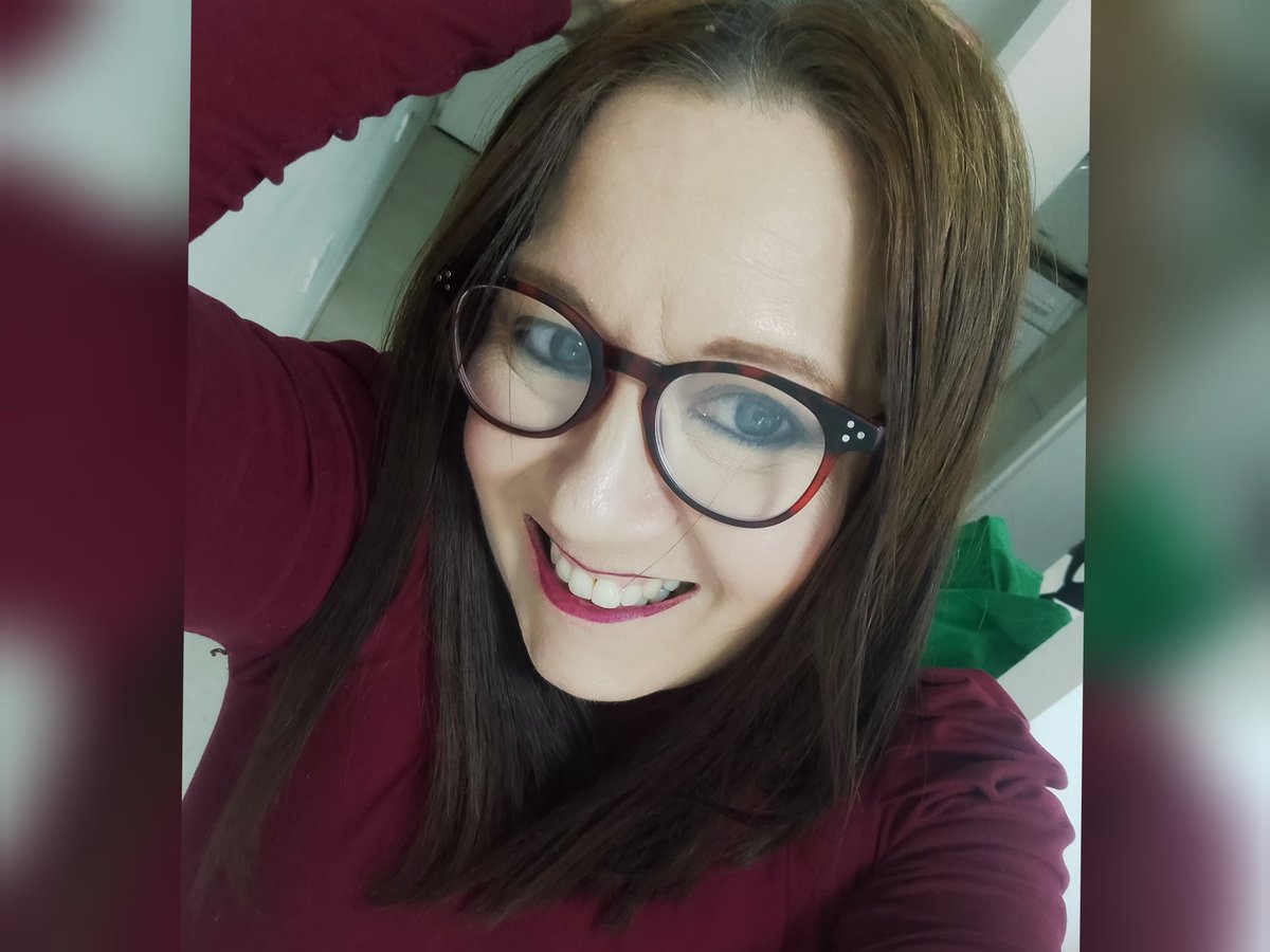 Feliz día para todos, a pesar de un mundo lleno de noticias negativas haz tu la diferencia......#menteenpositivo
#sonrie