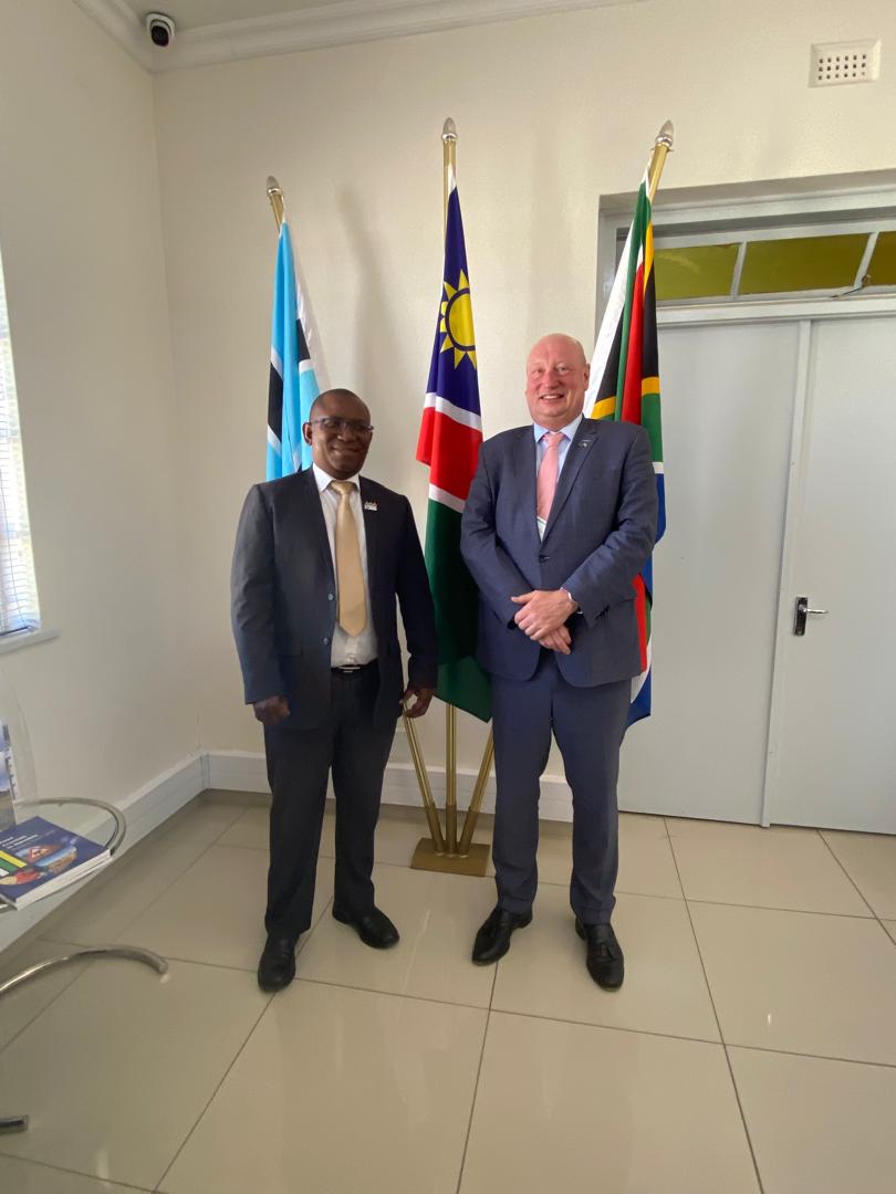 tkccorridor's tweet photo. This morning, the TKCS had the honor of hosting Mr. Henrik Hololei, Hors Class Advisor at the European Commission, and Mr. Gonçalo Leitão, Programme Manager at the EU-Namibia Delegation, for a courtesy meeting with TKC Executive Director Mr. Leslie Mlungisi Mpofu. https://t.co/mcZGZcHQzg