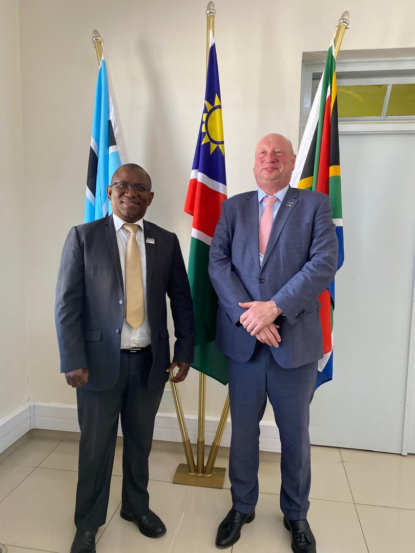 tkccorridor's tweet photo. This morning, the TKCS had the honor of hosting Mr. Henrik Hololei, Hors Class Advisor at the European Commission, and Mr. Gonçalo Leitão, Programme Manager at the EU-Namibia Delegation, for a courtesy meeting with TKC Executive Director Mr. Leslie Mlungisi Mpofu. https://t.co/mcZGZcHQzg