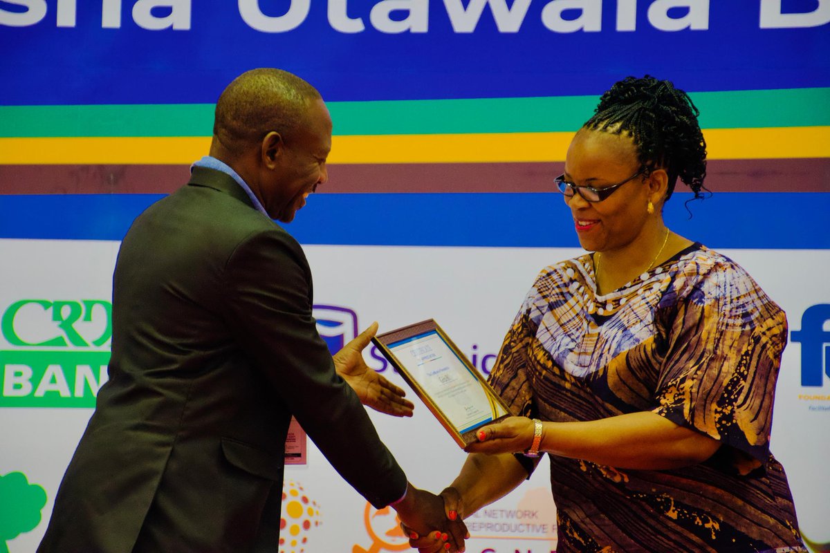 "Ufunguzi wa Jukwaa la Mashirika Yasiyo ya Kiserikali: Tumekutana na Wasajili Wasaidizi na Wajumbe wa Baraza la Taifa la NGOs kujadili na kujifunza zaidi kuhusu namna ya kuboresha utendaji kazi katika ngazi za Wilaya na Mikoa. #NGOForum2024 #MafanikioPamoja"