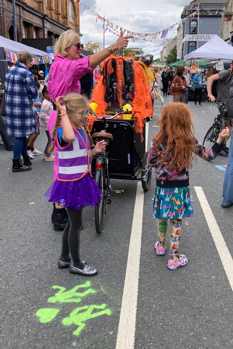 15 years of Union Street Party! Check out my blog 💕 and hope to see you on the street on 15th nudgecommunity.medium.com/15-years-of-lo… #plymouth #community #stonehouse