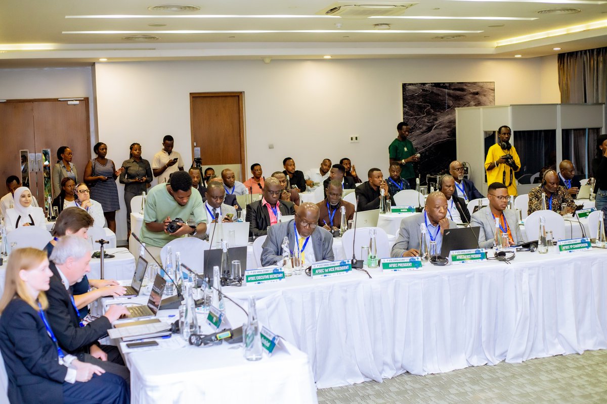 Rwanda Standards Board (@rwandastandards) on Twitter photo DG <a href="/RaymondMurenzi/">Raymond Murenzi</a> joined AFSEC President, <a href="/RwandaInfra/">Ministry of Infrastructure | Rwanda</a> , <a href="/RwandaTrade/">Min of Trade |Rwanda</a> &other officials and representatives of International Partners to the official opening of the 9th African Electro-Technical Standardization Commision (AFSEC) GA meeting hosted by #Rwanda from 3-5th Sept 2024. DG <a href="/RaymondMurenzi/">Raymond Murenzi</a> joined AFSEC President, <a href="/RwandaInfra/">Ministry of Infrastructure | Rwanda</a> , <a href="/RwandaTrade/">Min of Trade |Rwanda</a> &other officials and representatives of International Partners to the official opening of the 9th African Electro-Technical Standardization Commision (AFSEC) GA meeting hosted by #Rwanda from 3-5th Sept 2024.