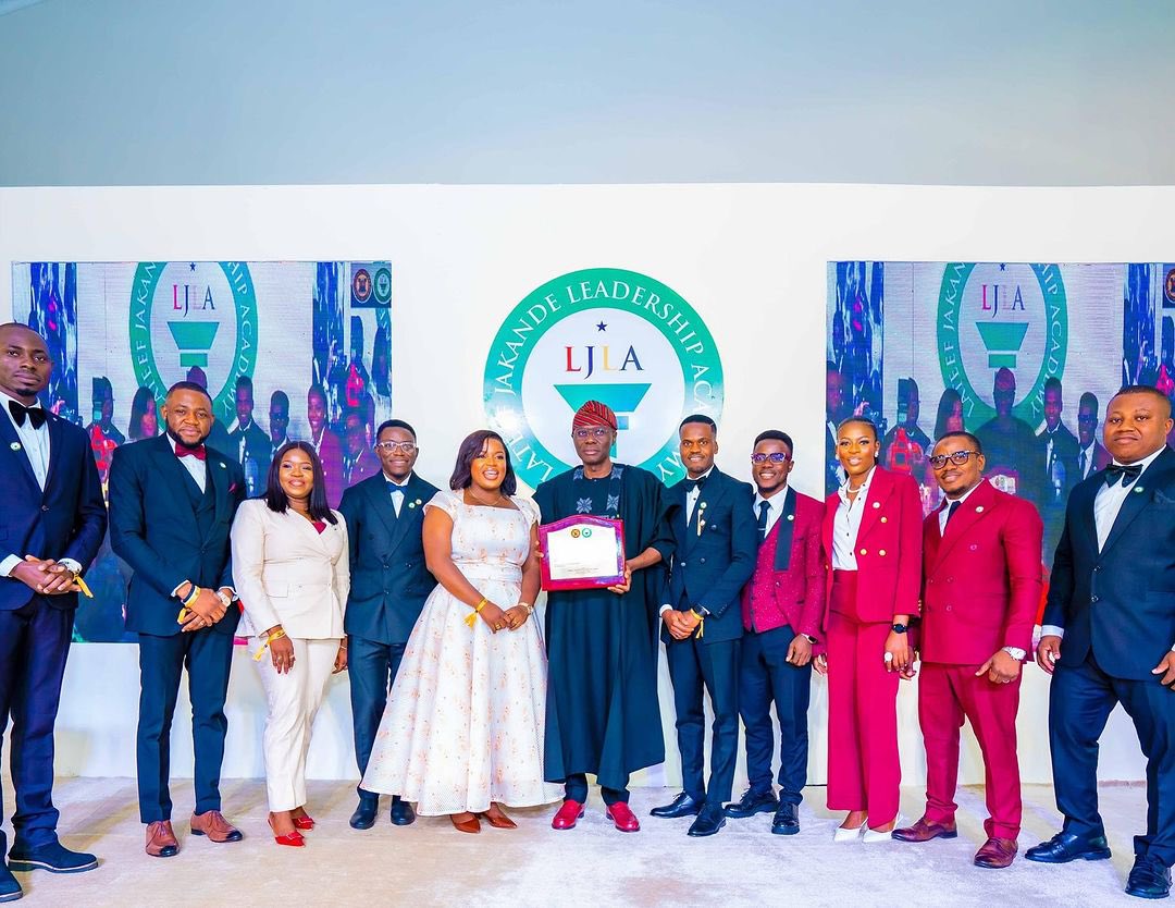 Grateful to have graduated from <a href="/LJLAcademy/">Lateef Jakande Leadership Academy</a>! This journey has awakened me to my role in nation-building &amp; inspired me to contribute to a Nigeria where patriotism thrives 
Thank you <a href="/jidesanwoolu/">Babajide Sanwo-Olu</a> <a href="/ayisatagbaje/">Ayisat Olabimpé Agbájé</a> for this transformative journey.

#LJLA