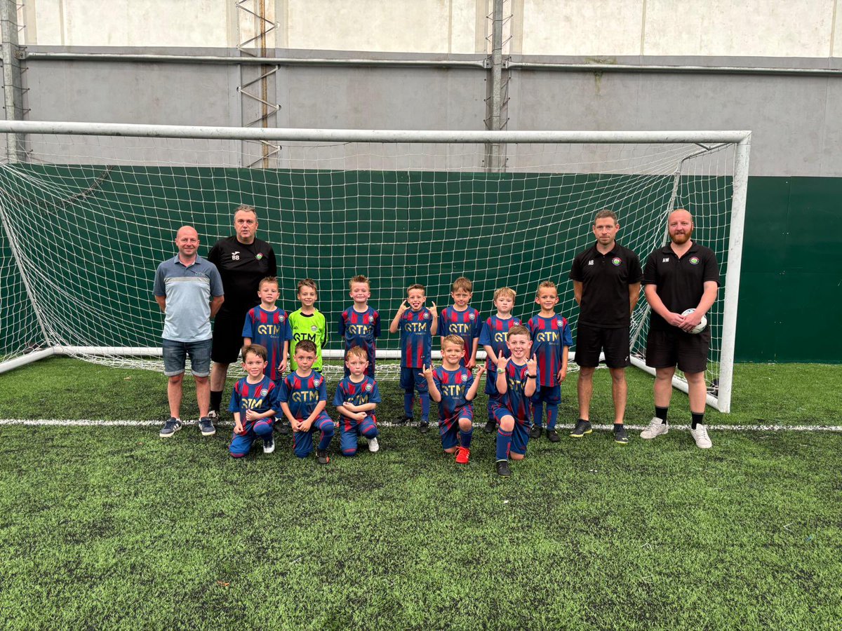 benbates05's tweet photo. @HKane could you kindly wish my son Alex and all the players at Wrekin lions u7’s good luck on their first game on Sunday please. ⚽️🦁 https://t.co/MxV5DcYkJS