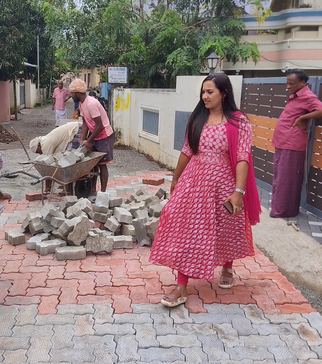 AshaNath_G_S's tweet image. Interlocking and concrete work of the road in Naripil part of Pappanamcode ward is going on... #development #pappanamcode #trivandrum #thiruvananthapuram #BJP4IND #bjp4keralam