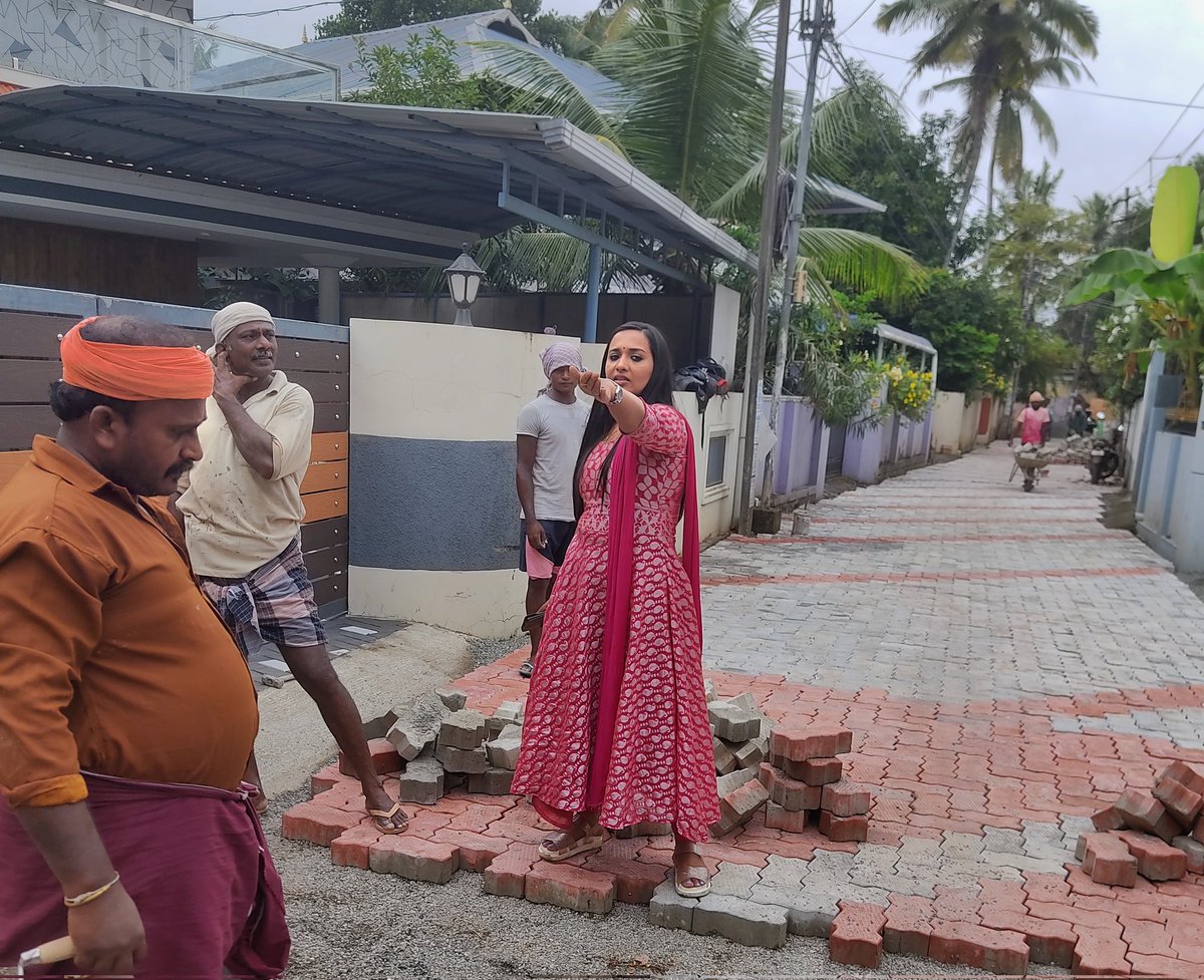 AshaNath_G_S's tweet image. Interlocking and concrete work of the road in Naripil part of Pappanamcode ward is going on... #development #pappanamcode #trivandrum #thiruvananthapuram #BJP4IND #bjp4keralam