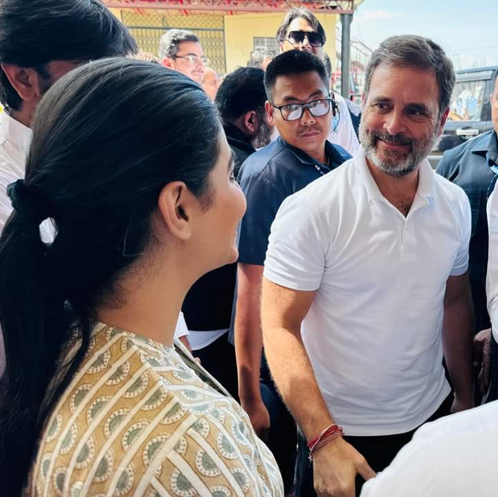 JakharPilot's tweet image. नेता प्रतिपक्ष श्री राहुल गांधी जी व राष्ट्रीय सचिव सुश्री दिव्या जी मदेरणा जम्मू कश्मीर में चुनावी सभा में।
@DivyaMaderna 
@pradeep_hudda 
@AbhimanyuP00NIA 
@SOHANGURJARINC