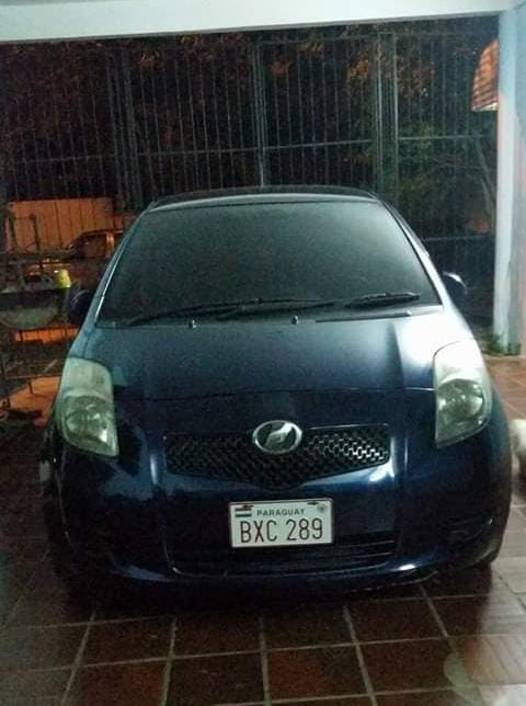 villalbafede's tweet photo. Auto robado en las calles Paul Harris e/ Tte. Martinez (Campo Grande, Asunción)

👉 Chapa BXC289
👉 Ya no cuenta con el emblema de Toyota de la parte frontal 
👉 Abolladura en la parte trasera
👉 Cualquier información contactar al 0992207591

Favor RT https://t.co/lxJt45So1R