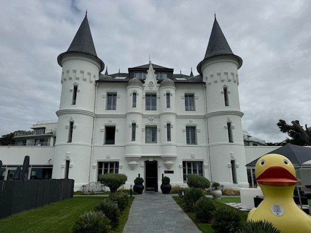 VNE tweet media
