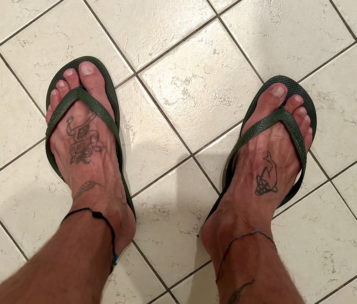 I need your tongue on my feet