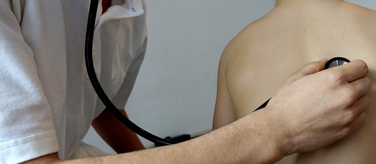 ¿Qué significa tener un soplo? ¿Cómo se distinguen? Responde la Dra. <a href="/sandy_carbonell/">Alejandra Carbonell San Roman</a>, jefa de nuestra <a href="/UICARValvu/">UICAR Unidad de Valvulopatías</a> i.mtr.cool/nkninjjnay