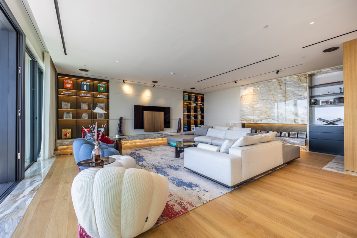 DubaiSIR_'s tweet image. International Property of the Week: Experience unparalleled luxury living in this extraordinary apartment located on the 28th level of Mercury Tower.

Listed by Malta Sotheby&apos;s International Realty 

#MaltaHomes #MercuryTower #MaltaRealEstate